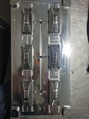 0.01mm Precision Mould Service Auto Lamp Mould Polishing OEM/ODM
