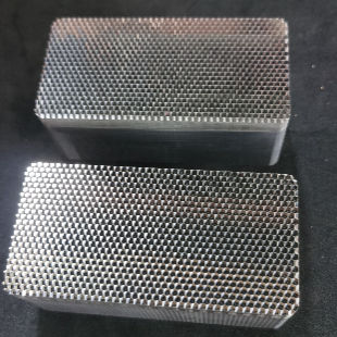 0.01mm Precision Mould Service Auto Lamp Mould Polishing OEM/ODM
